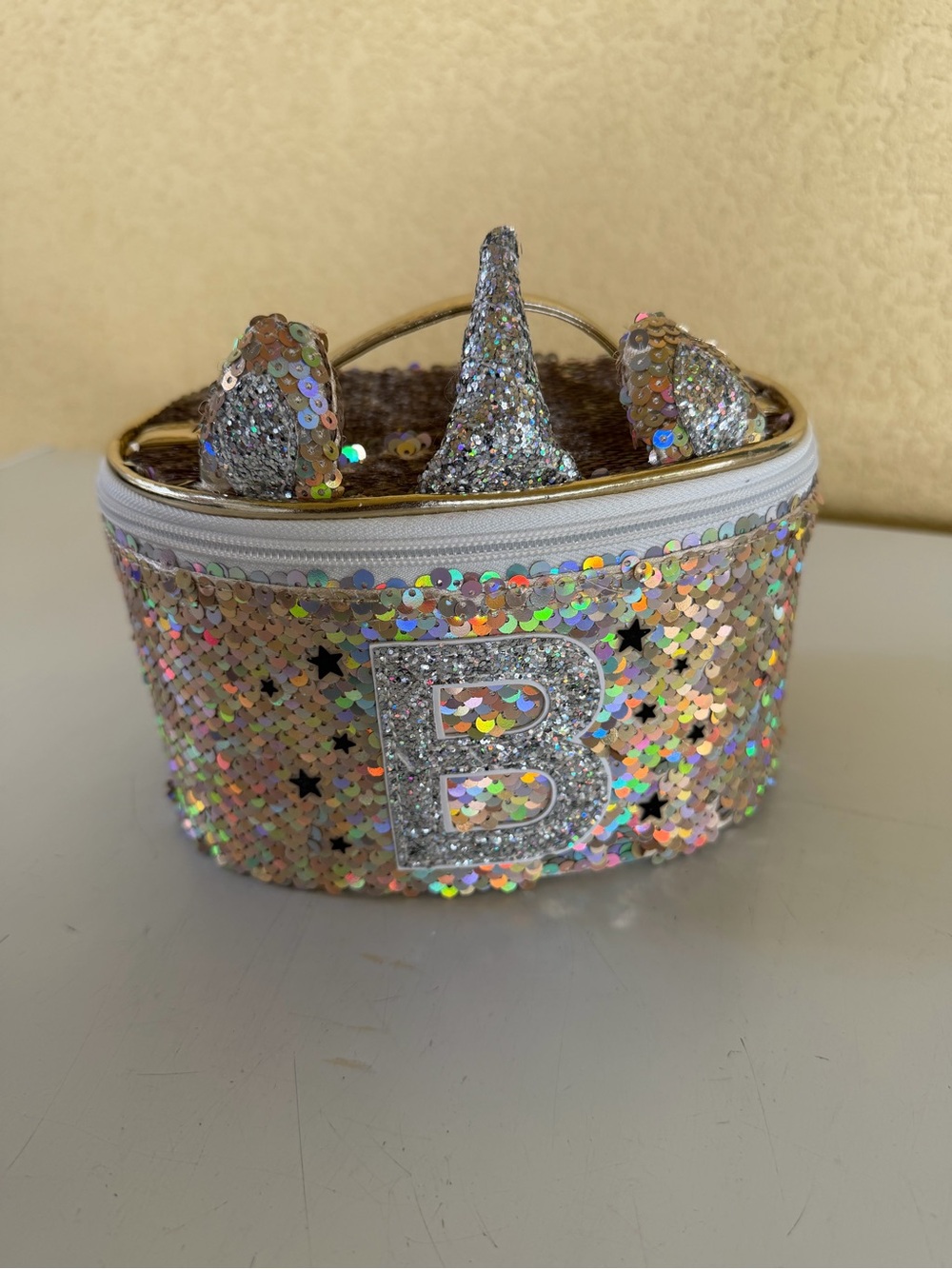 Justice Iridescent Sequin Unicorn Cosmetic Case - Silver